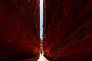 Don't squeeze into the popular Danxia spots! Escape the crowds and see the red rocks, 3 days for only 800 per person, super comfortable