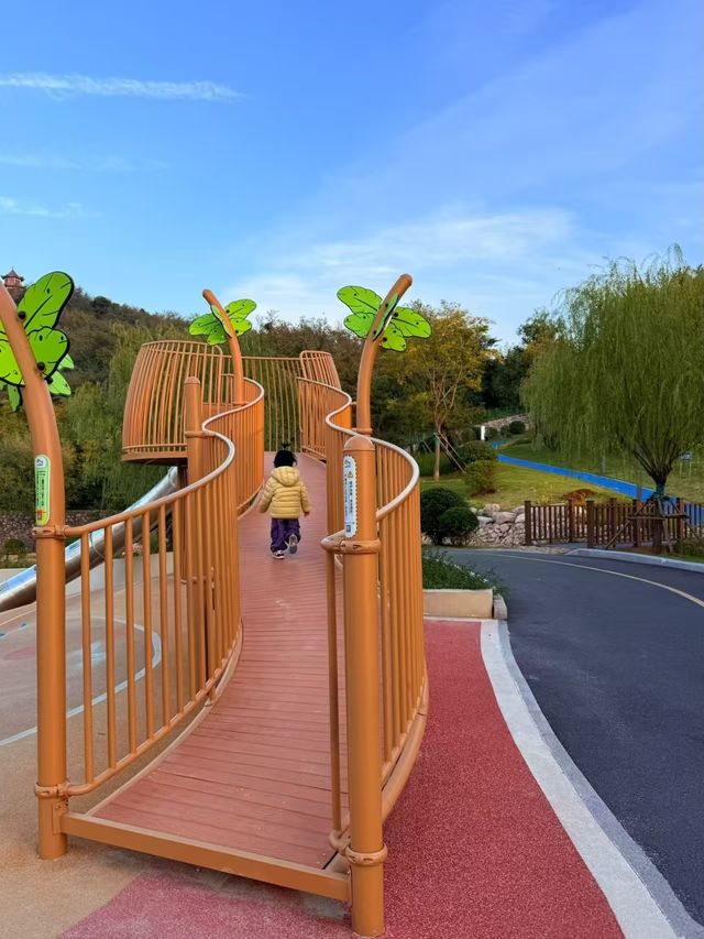 太不容易了，這家私湯民宿孩子嚎著不想走