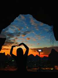 桂林私藏晚霞地！仙鶴峰承包整片紅藍天空