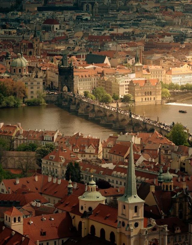 三亞⇌比什凱克⇌布拉格航線開通