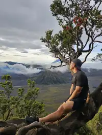 雨季 Bromo火山 美好短暫 一生難忘