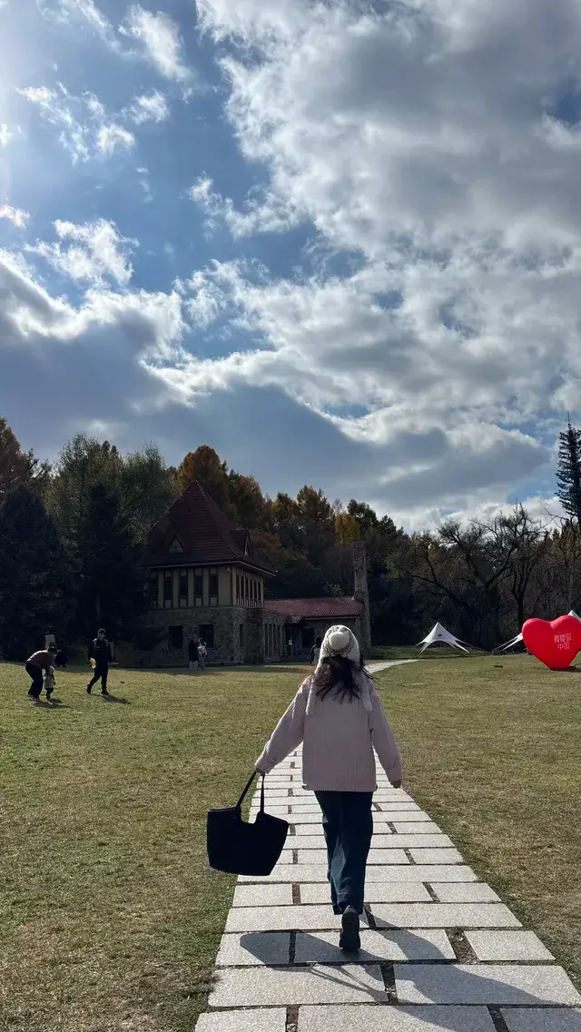 秋天的淨月潭美到失語