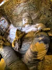 雲岡石窟半日遊