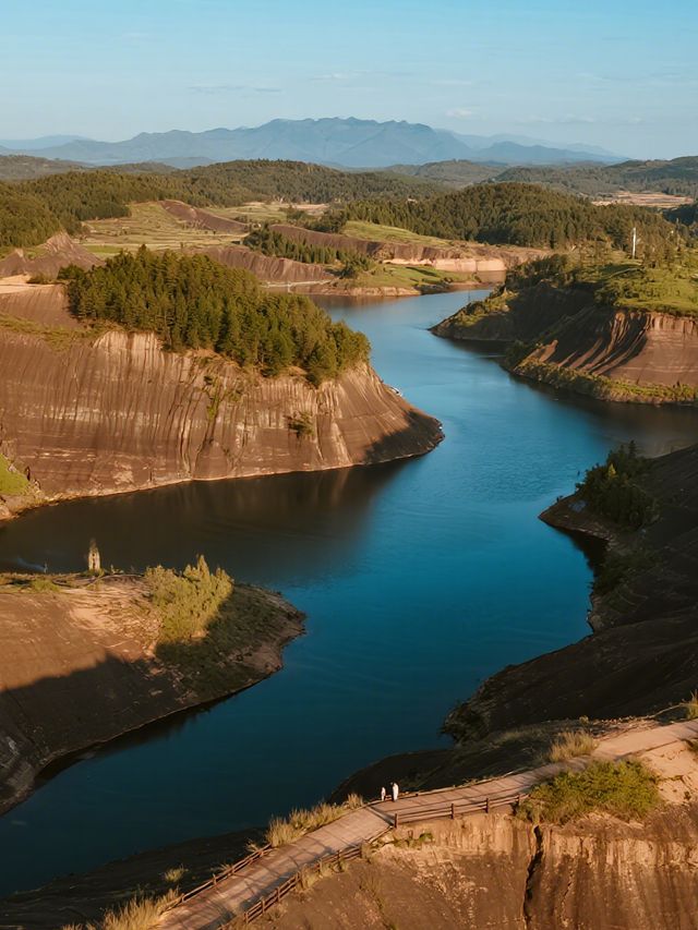 高椅嶺親子遊!5分鐘登頂懶人攻略 高椅嶺親子遊!5分鐘登頂懶人攻略