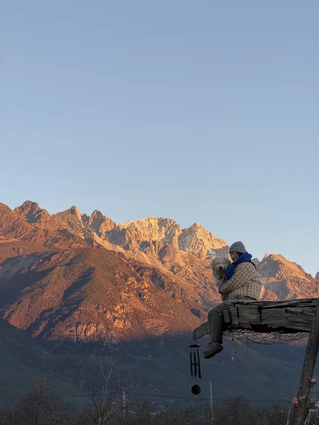 麗江｜糊塗窩免費的日照金山官方攻略