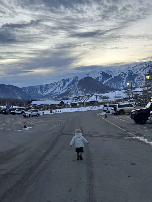 在阿勒泰禾木村,一家超驚喜(Surprise)酒店 在阿勒泰禾木村,一家超驚喜(Surprise)酒店