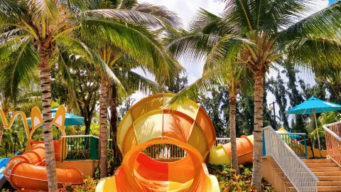Real experience at Sanzhengyue Hotel in Lingshui, Hainan | I don't understand why anyone would avoid this place — traveler post in Lingshui