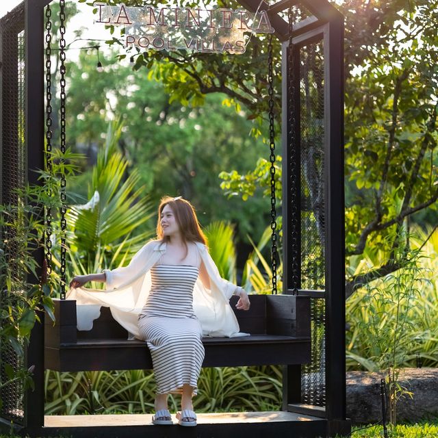 ร้อนๆแบบนี้..หนีไปนอนพูลวิลล่ากัน