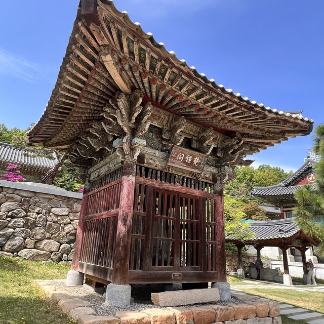 Place to visit in Korea (Bongeunsa Temple)
