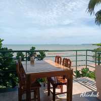 อาหารเช้า Sea View Coffee Shop ของโรงแรมการ์เดน ซีวิว รีสอร์ท