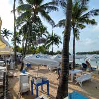 Relaxing Morning at Coastes Sentosa 