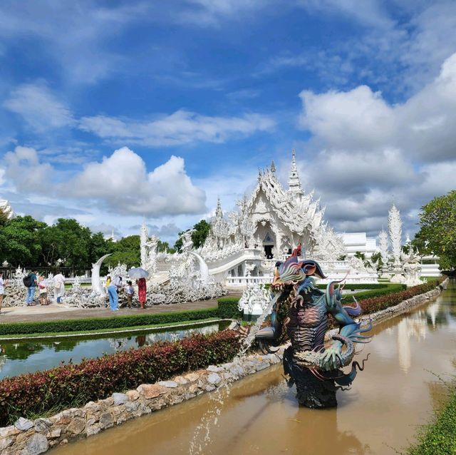 วัดร่องขุ่น