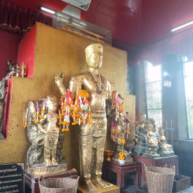 ศาลพระกาฬ เมืองลพบุรี