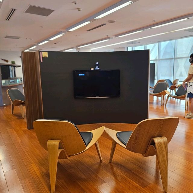 Dadong Arts Library