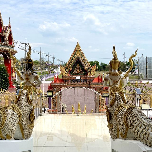 ไหว้พระขอพร ขอโชคลาภ ที่วัดธรรมปัญญา, นครนายก