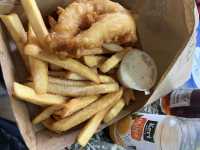新鮮的fish and chips，皇后鎮市區內的餐車，Erik's Fish and Chips，便宜實惠的選擇