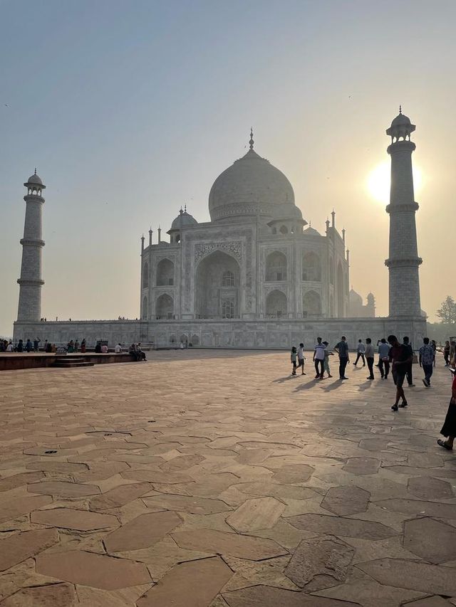 Taj Mahal Tour from Delhi same Day