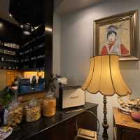 คาเฟ่สวยๆ ในโรงแรม at pingnakorn นิมมาน