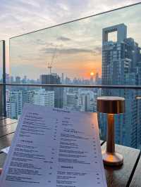 Spectrum Lounge & Bar - ดินเนอร์สุดหรูกับคนพิเศษ
