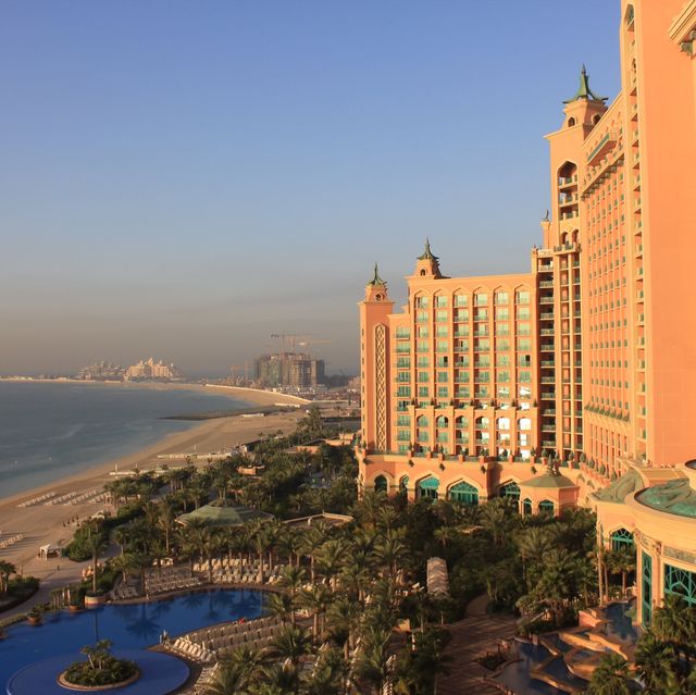 Atlantis The Palm Dubai โรงแรมบนเกาะที่ถมขึ้นมา