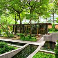 ที่พักกลางกรุง ตกแต่งในบรรยากาศ รีสอร์ทในเมือง