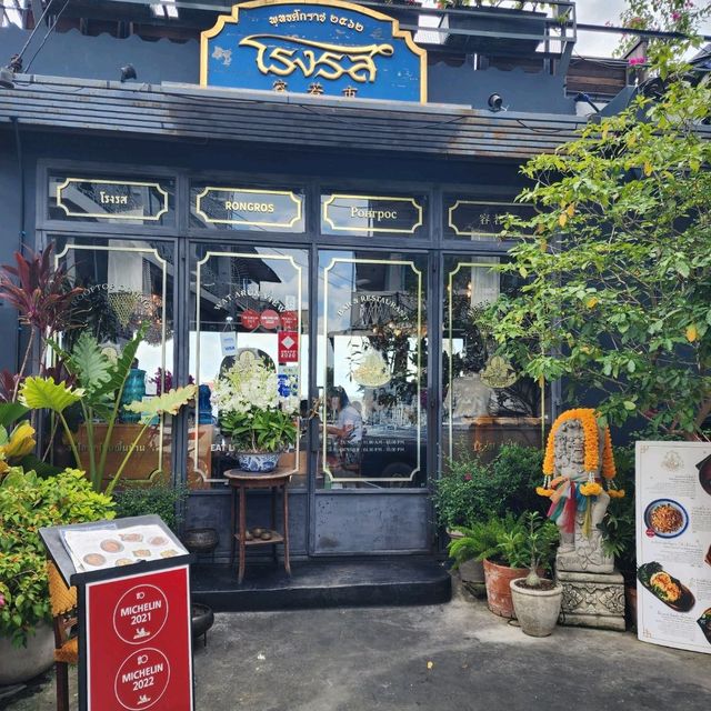 Marvelous food, scenary and service