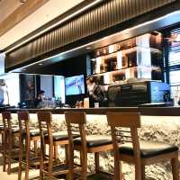 2+2 Cafe & Bar