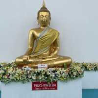 วัดสมานรัตนาราม วัดเดียวจบครบทุกอย่าง