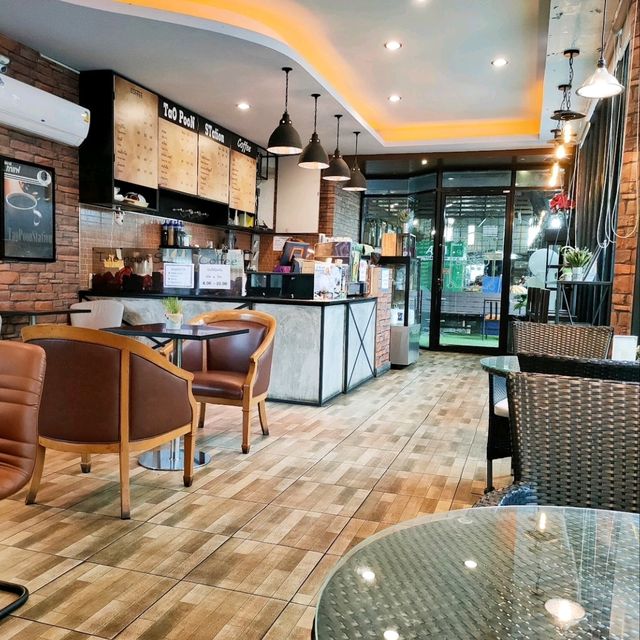 รีวิว สถานีเตาปูน คาเฟ่ 🏡🚂☕️🍰 #MRTเตาปูน #บางซื