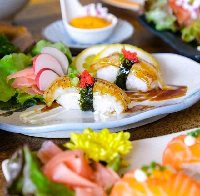 Navintae Sushi 