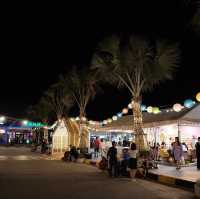 The One Ratchada ตลาดนัดกลางคืน ใกล้รถไฟฟ้าใต้ดิน