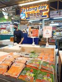 ตลาดสดธนบุรี ยกทะเลสด ร้านเด็ดดังมาให้ช้อปแล้ว