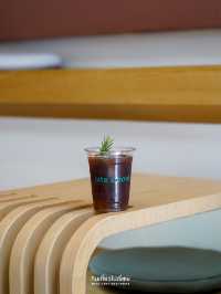 🍵🥯 คาเฟ่ในโฮสเทลใกล้เสาชิงช้า
