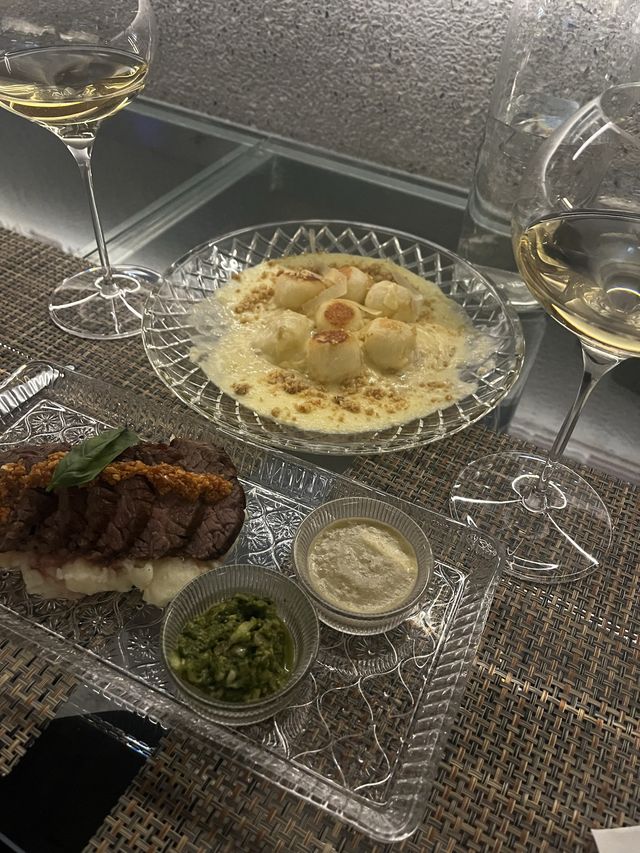 서울에서 소개팅 가능한 조용한 와인바를 찾는다면‼️