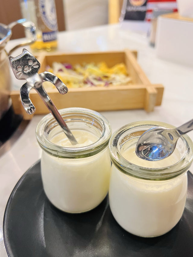 太子高質火鍋店，花膠湯底濃郁好味