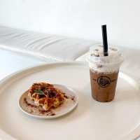 Take-N-Wake Cafe'
