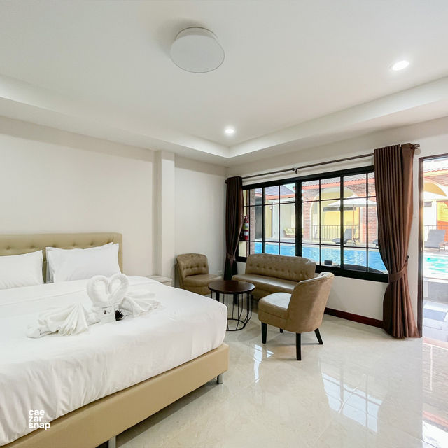 Cottage Pine Rayong Resort & Café 