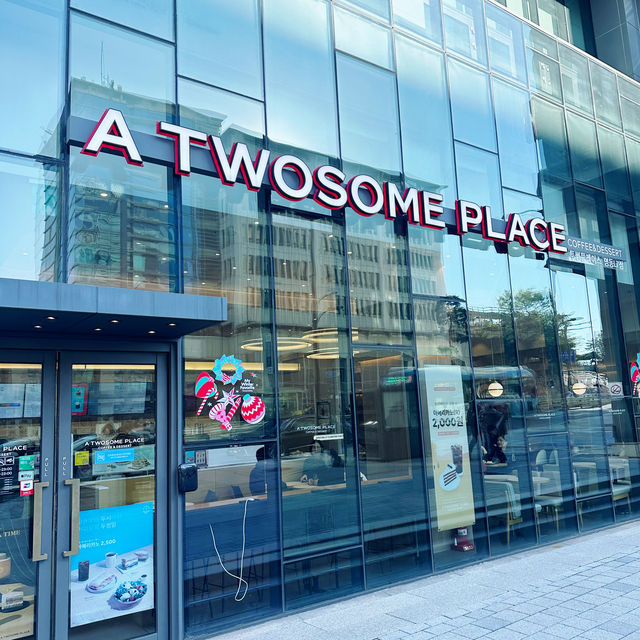 A Twosome Place cafe, Myeongdong Seoul 🇰🇷