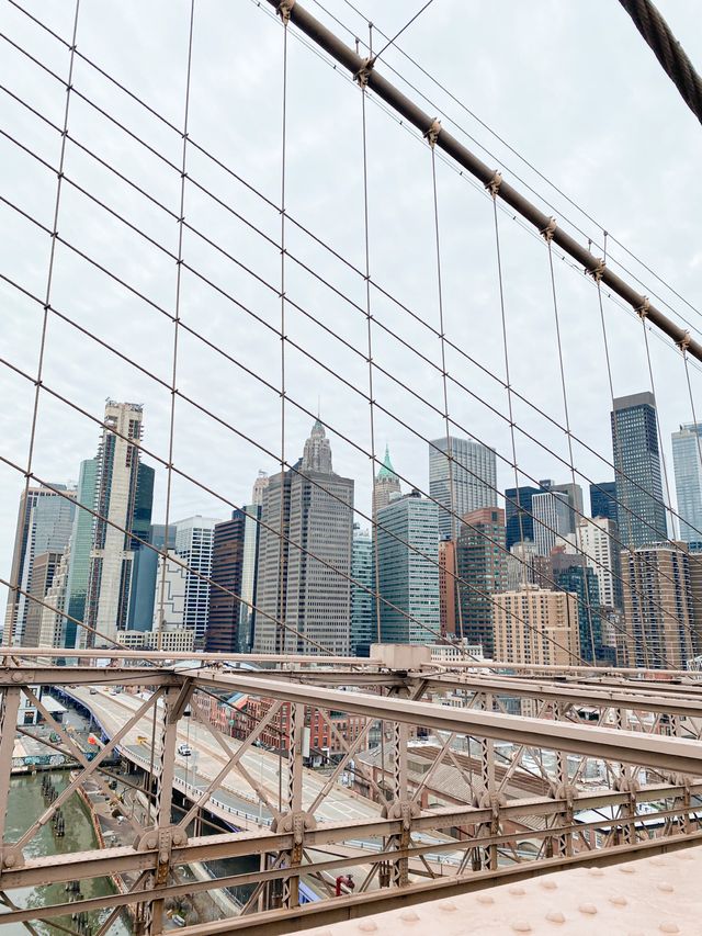 We walked across the iconic Brooklyn Bridge! 