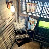 คาเฟ่โบราณย่ายยมจินดา Old House 