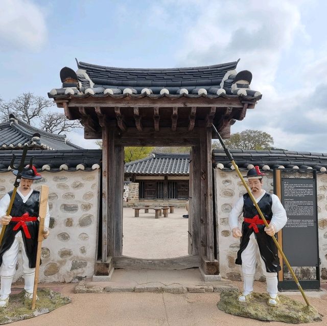 옛스런것이 궁금하면 놀러와 해미읍성으로!!