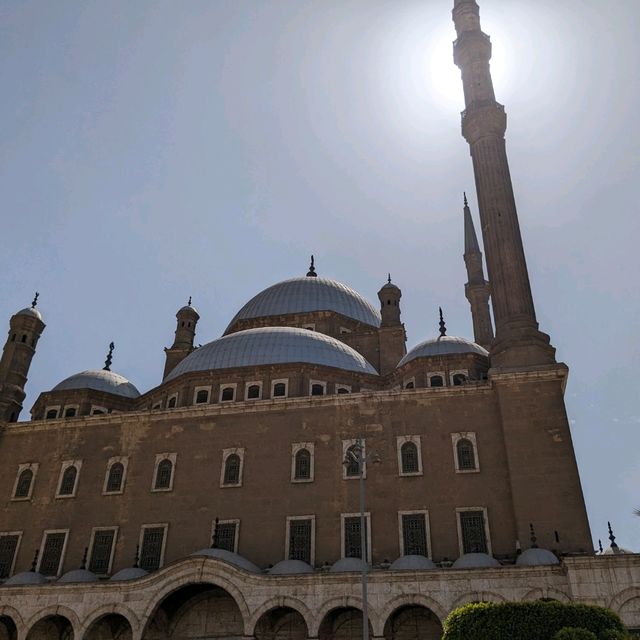 カイロの一大観光地　ムハンマド・アリ・モスク