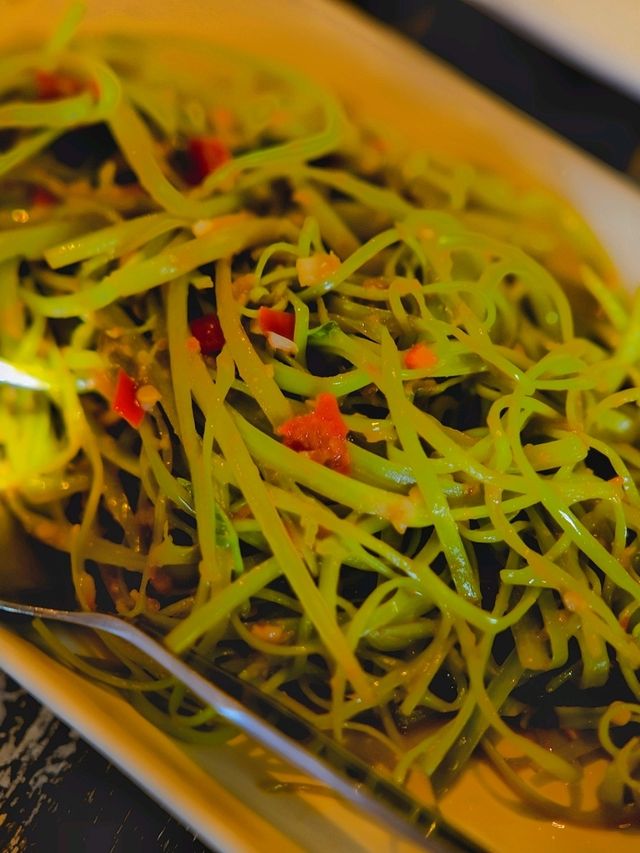 ณ เล ร้านอาหารลับ บางปู 