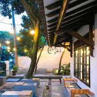 RUMAH SEPERTIGA SIBUK | HOMEMADE COFFEE WITH A MASCOT NAMED ABU