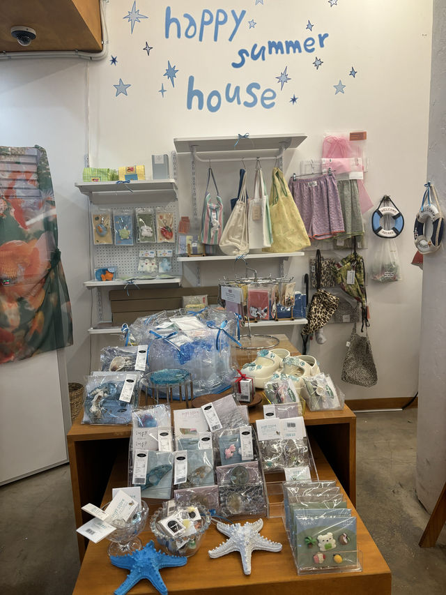 광주 충장로 최대규모의 소품샵, 8th wavehouse 100-1 충장점
