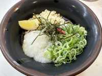 大阪・難波。『なんばうどん』