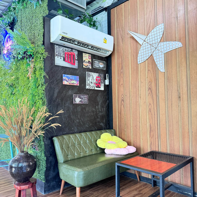 คาเฟ่นครศรีธรรมราช