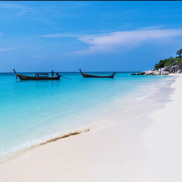 **Koh Lipe: Thailand's Tropical Paradise**