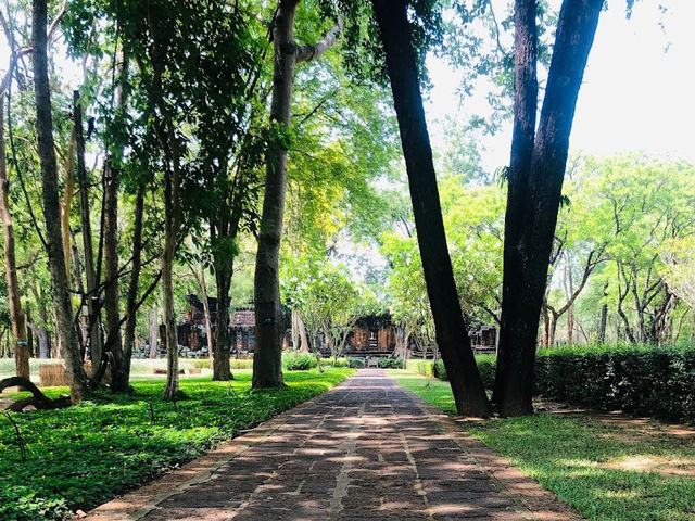 ☘️   ปราสาทเมืองสิงห์ 