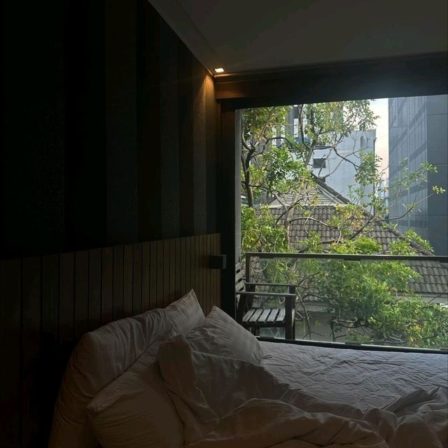 โรงแรม LUXX XL Langsuan